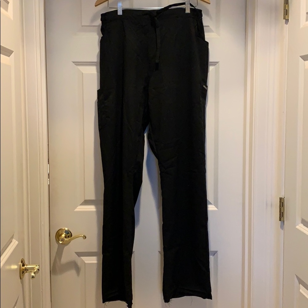 Scrub pants